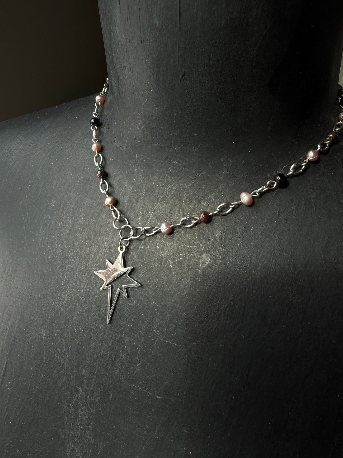 An Ocean Star Choker