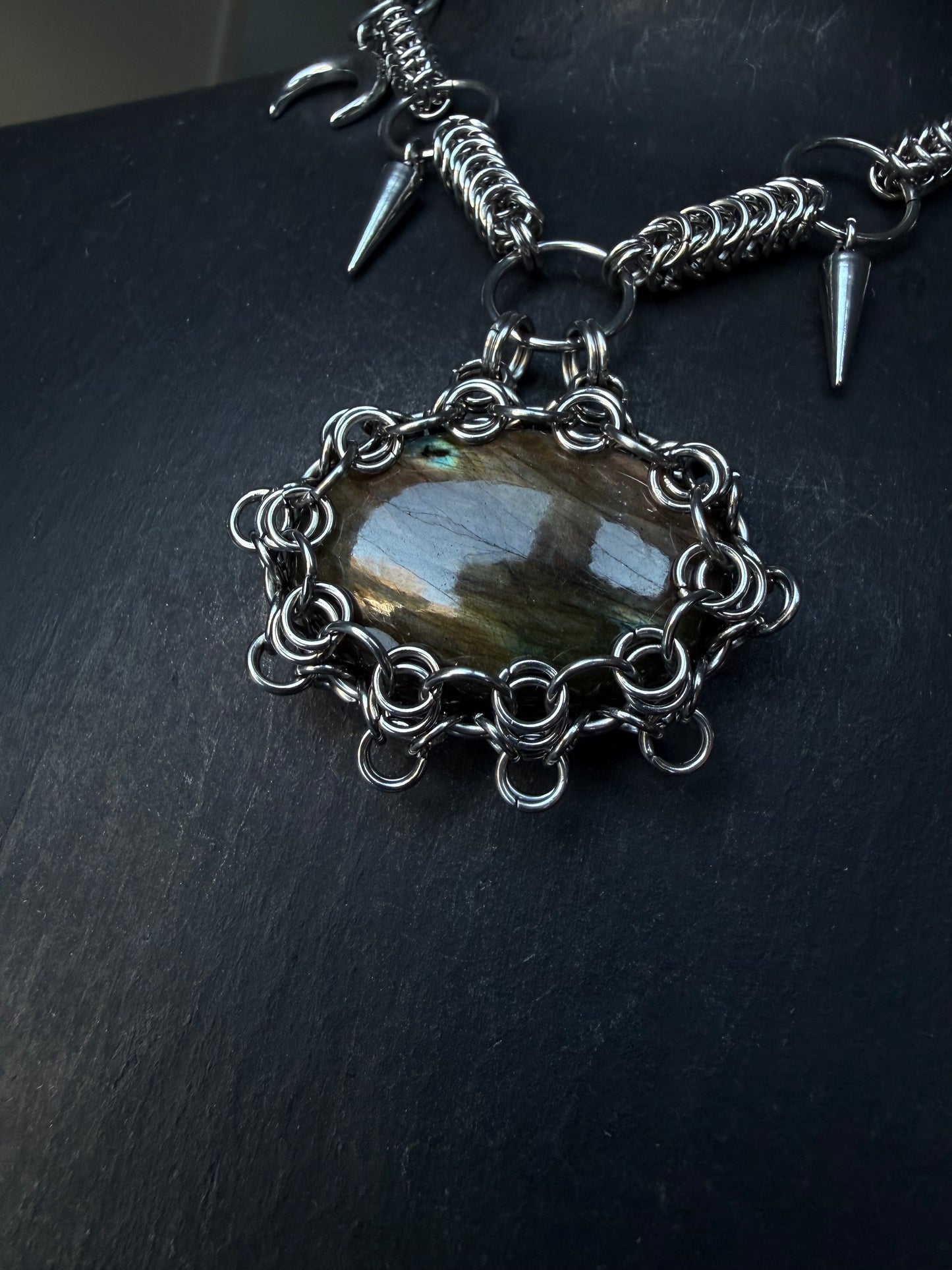A Portal to Other Realms | Labradorite Chainmaille Necklace