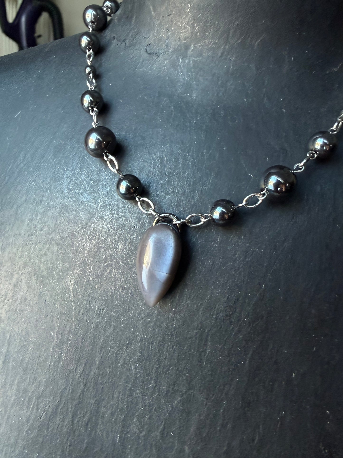 Amongst the Ruins Choker