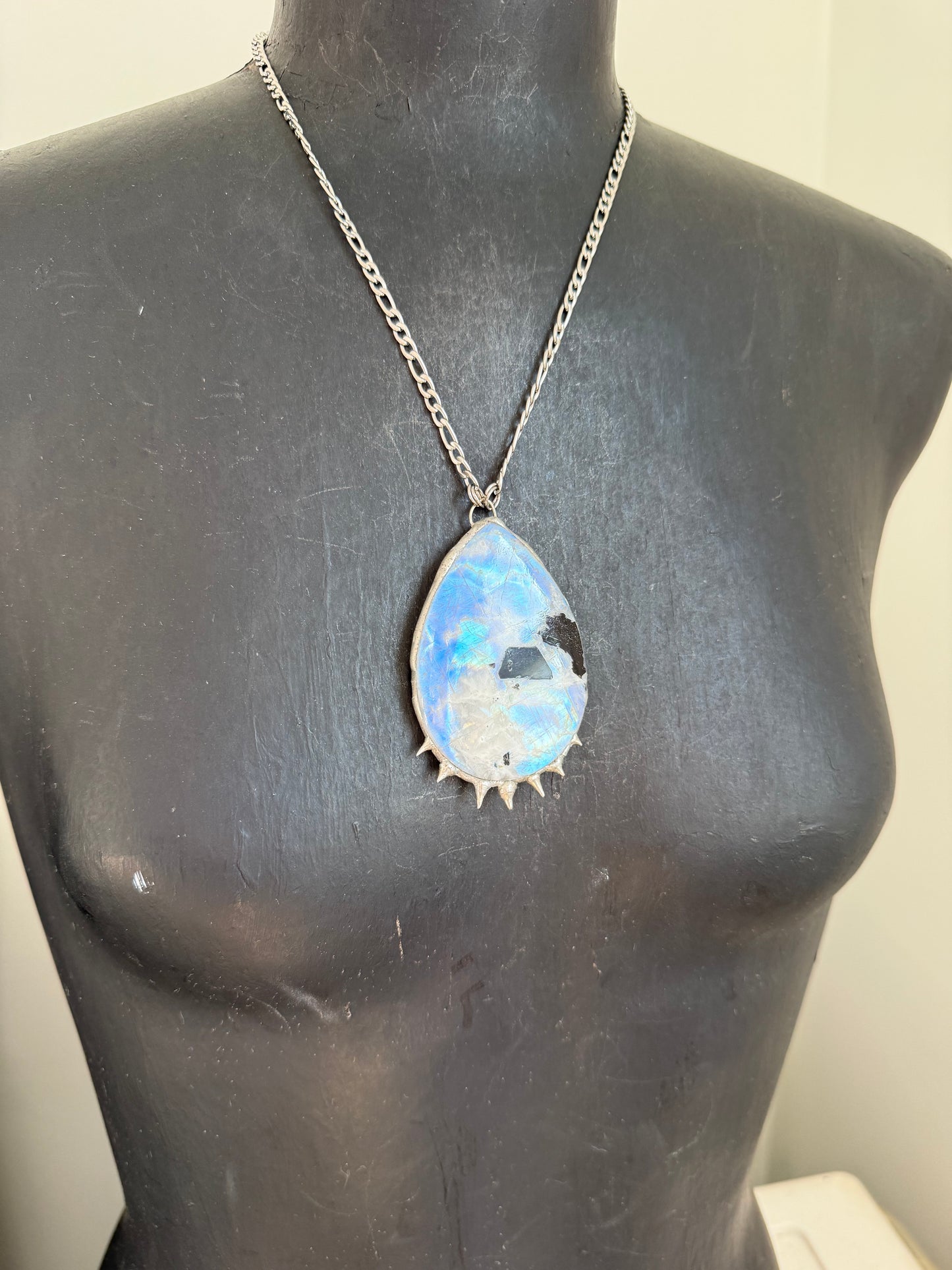 Warrior Goddess Power Pendant