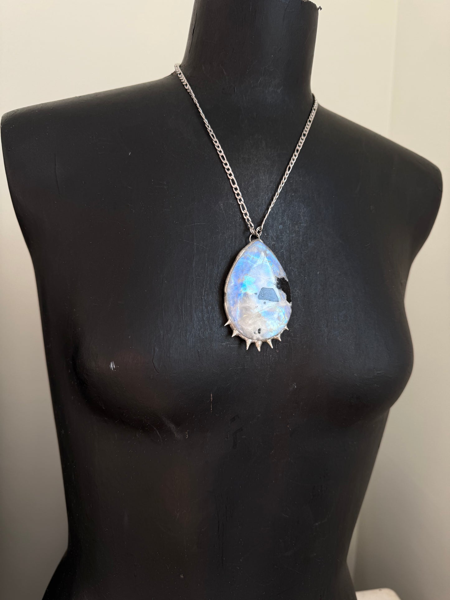 Warrior Goddess Power Pendant