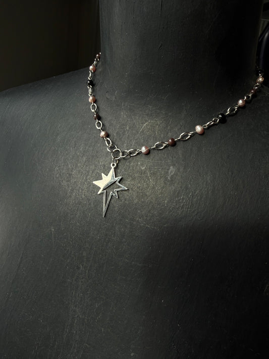 An Ocean Star Choker
