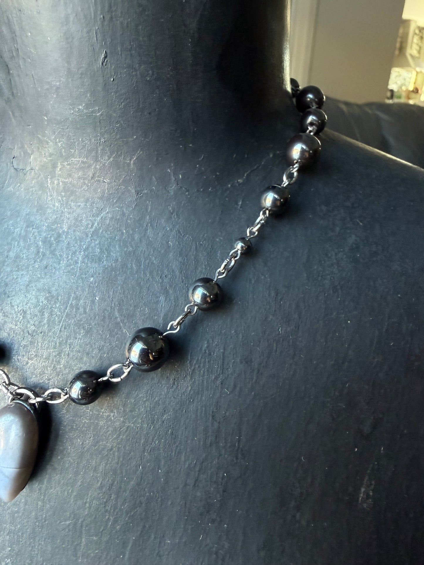 Amongst the Ruins Choker