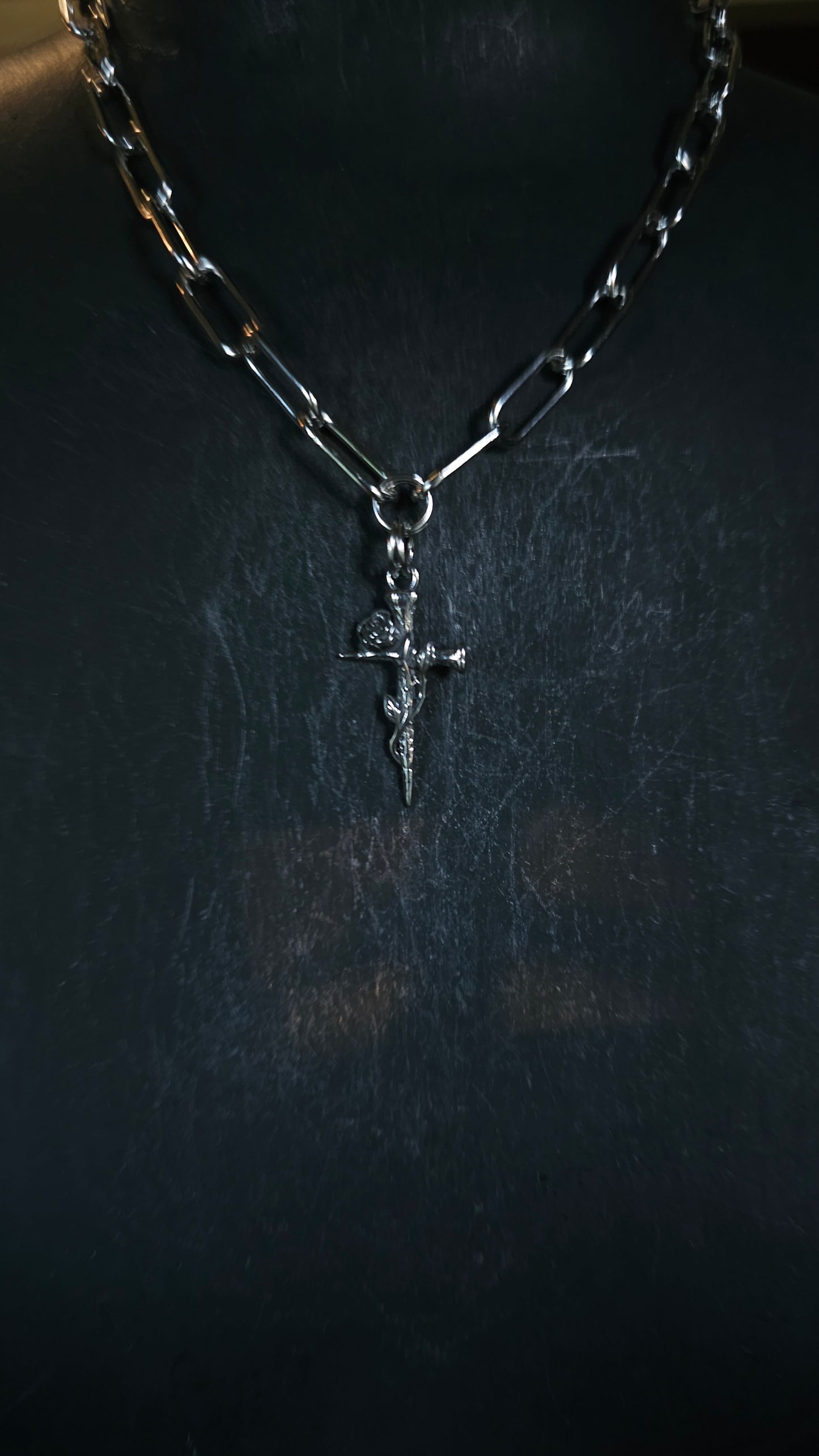 Throne of Thorns Choker