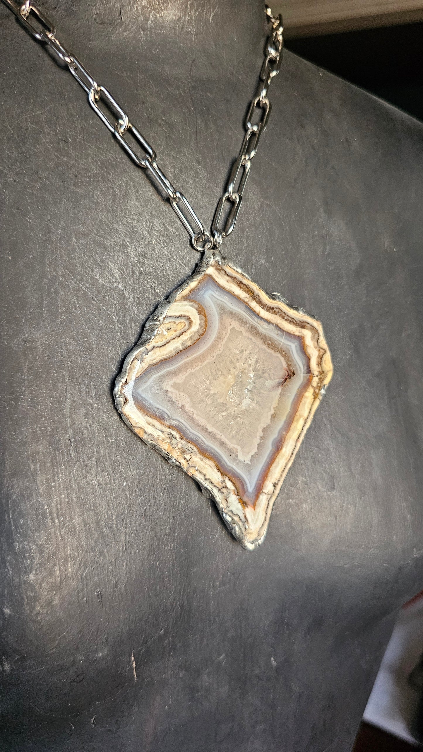 Portal Pendant