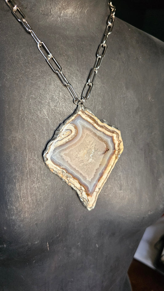 Portal Pendant