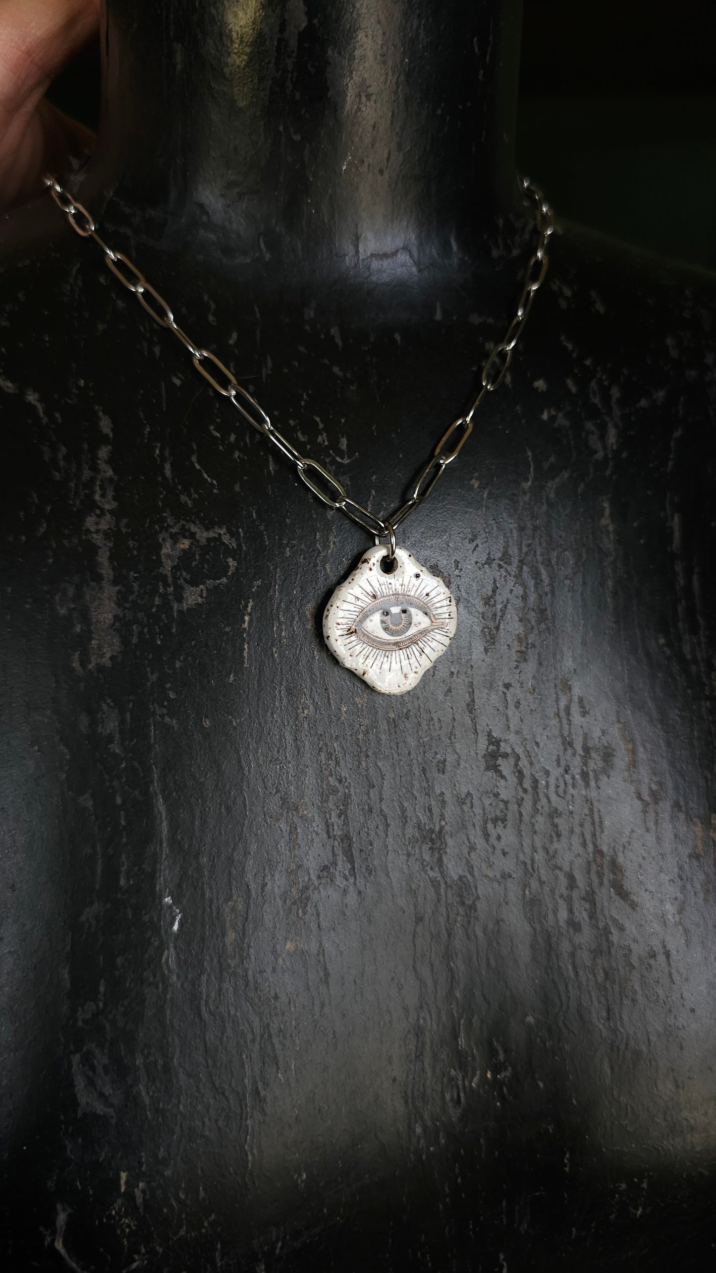 The Seer Pendant