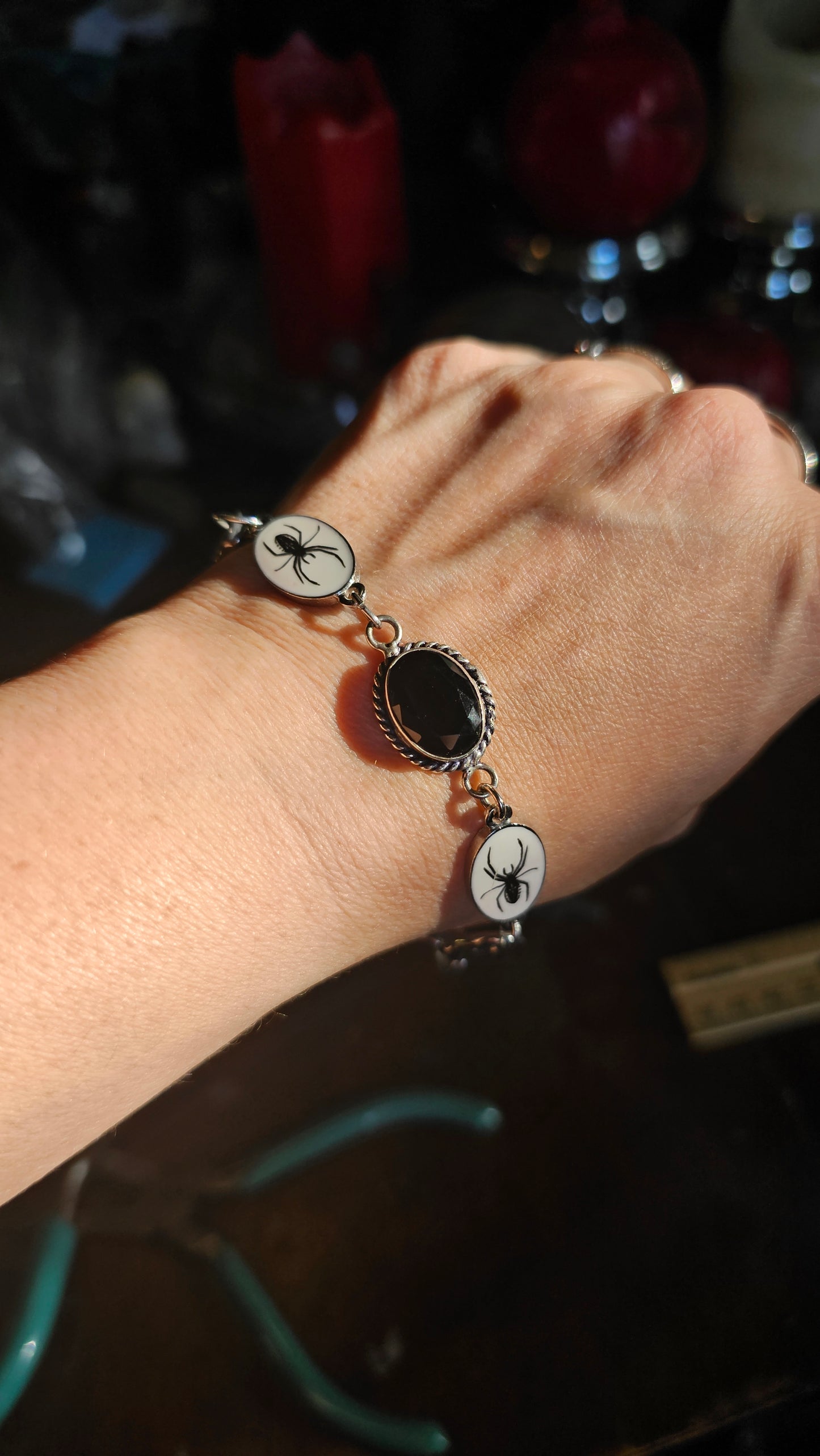 Black Widow Link Bracelet